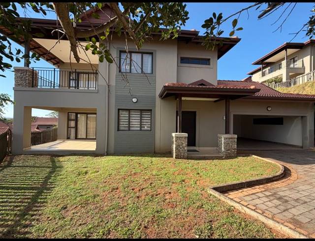 4 BEDROOM TOWNHOUSE FOR SALE IN IZINGA